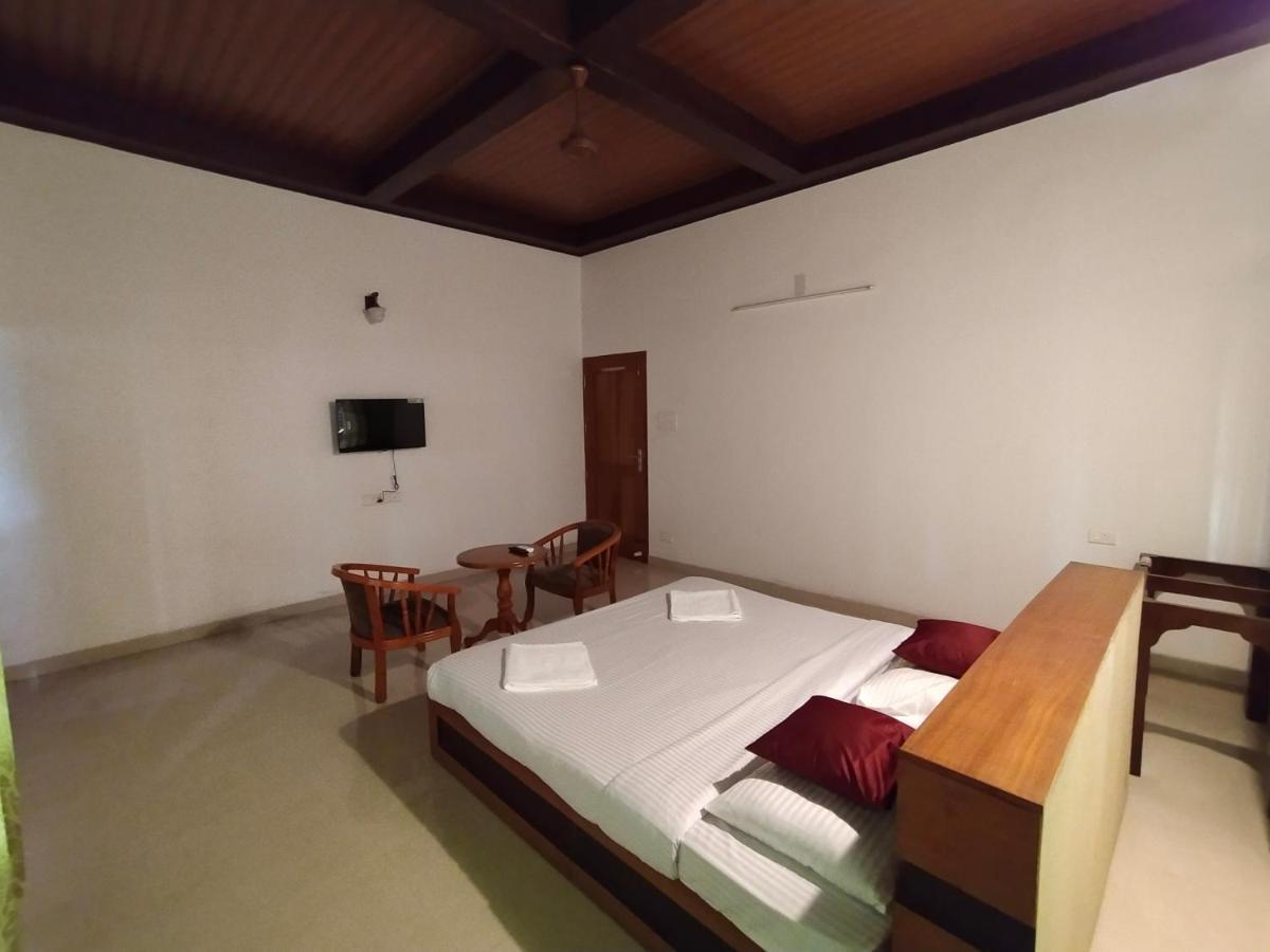 Azza Heritage Home Kochi Exterior photo